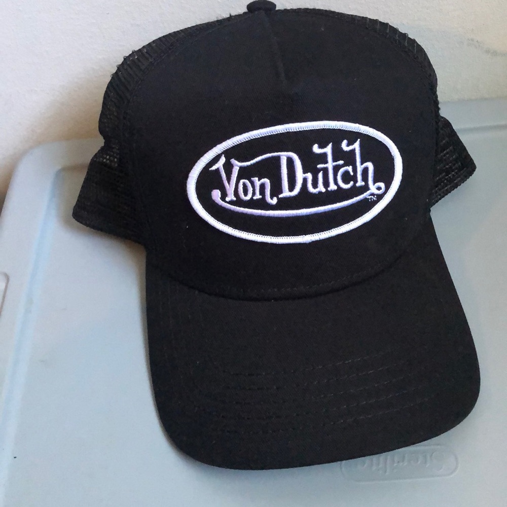Von Dutch classic trucker hat